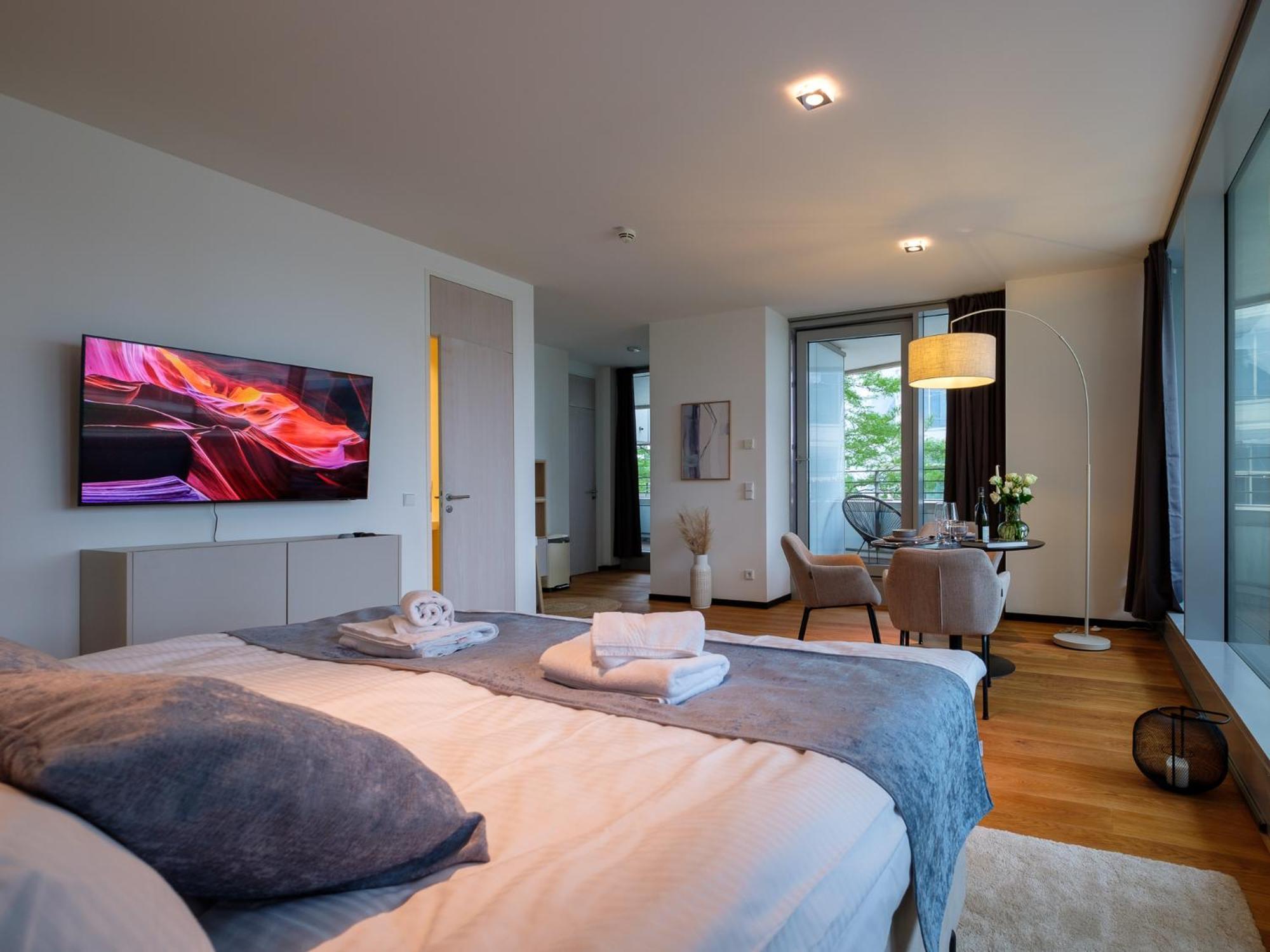 Come2Stay Hafencity - Marco Polo Tower Hamburg Exterior photo